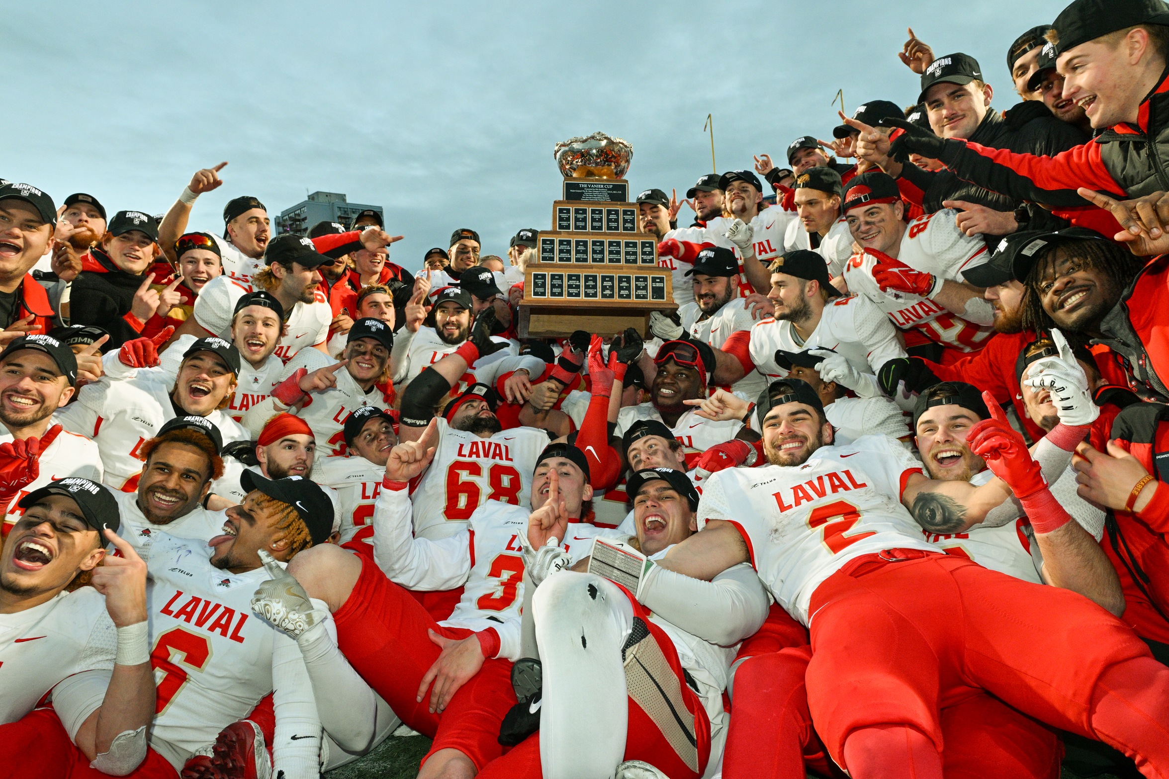 Le Rouge et Or remporte leur 12e Coupe Vanier